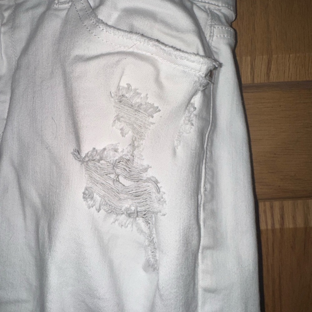 Judy blue women’s high-rise white distressed shorts size large cut off stretch - Picture 3 of 6